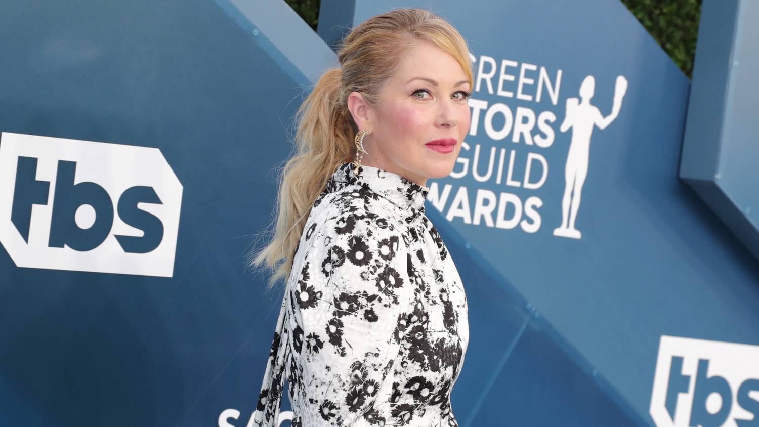 Christina Applegate 18 kilót szedett fel betegsége miatt