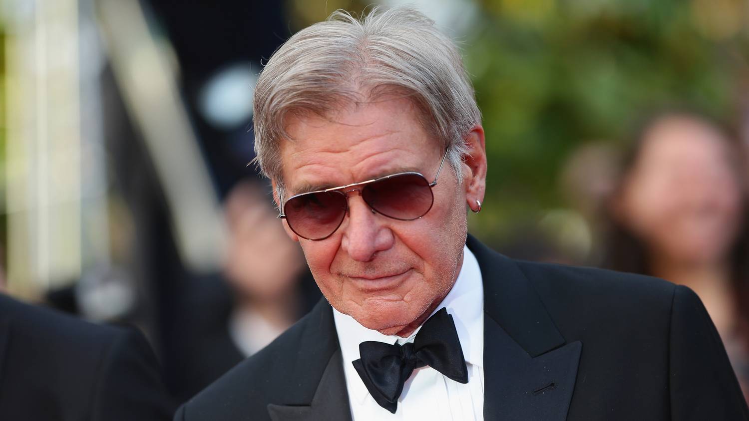 A 80 éves Harrison Ford magánrepülővel érkezett meg Los Angelesbe és egyéb lesifotók