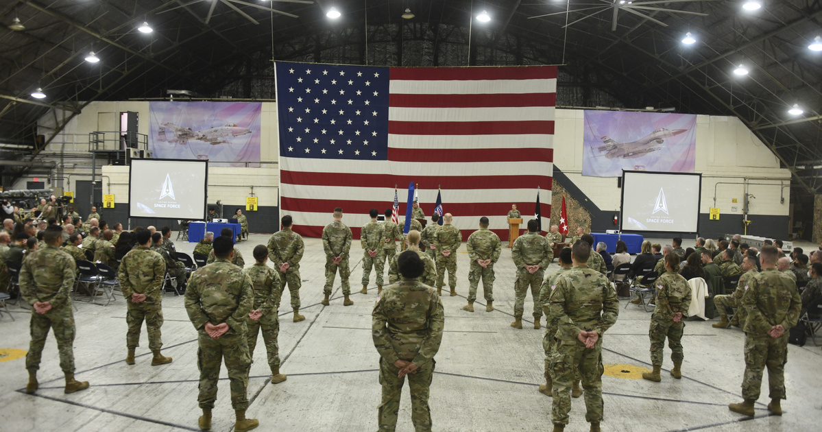 Az amerikai hadsereg űrhaderőnemi egységet telepített Dél-Koreába
