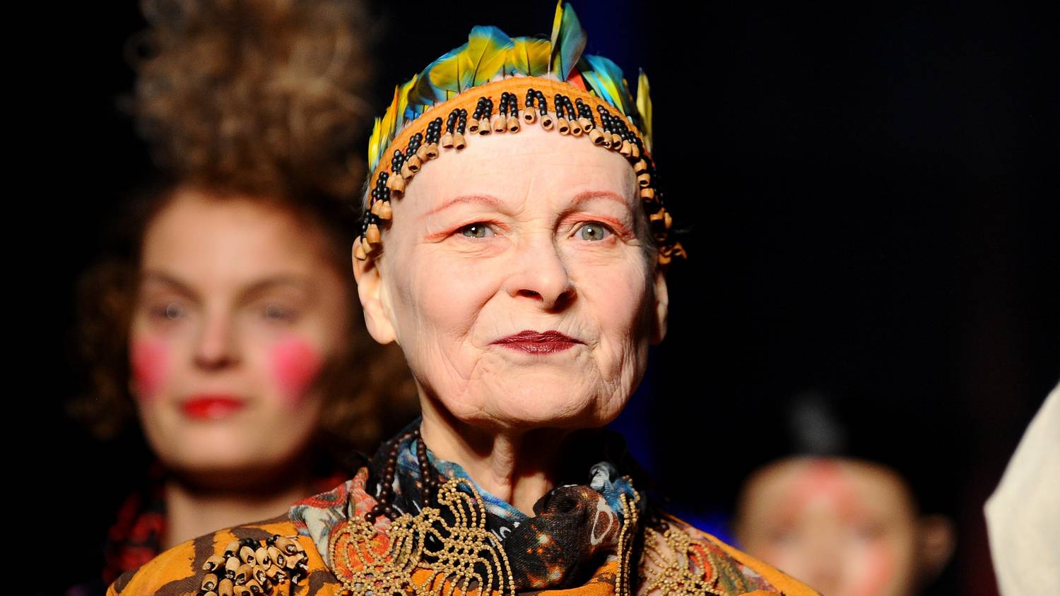 Elhunyt a legendás divattervező, Vivienne Westwood