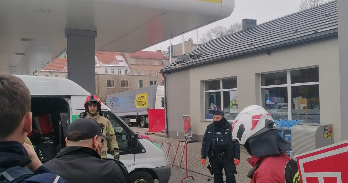 Índice – Extranjero – Un tanque de combustible explotó en una gasolinera de un centro comercial en Polonia