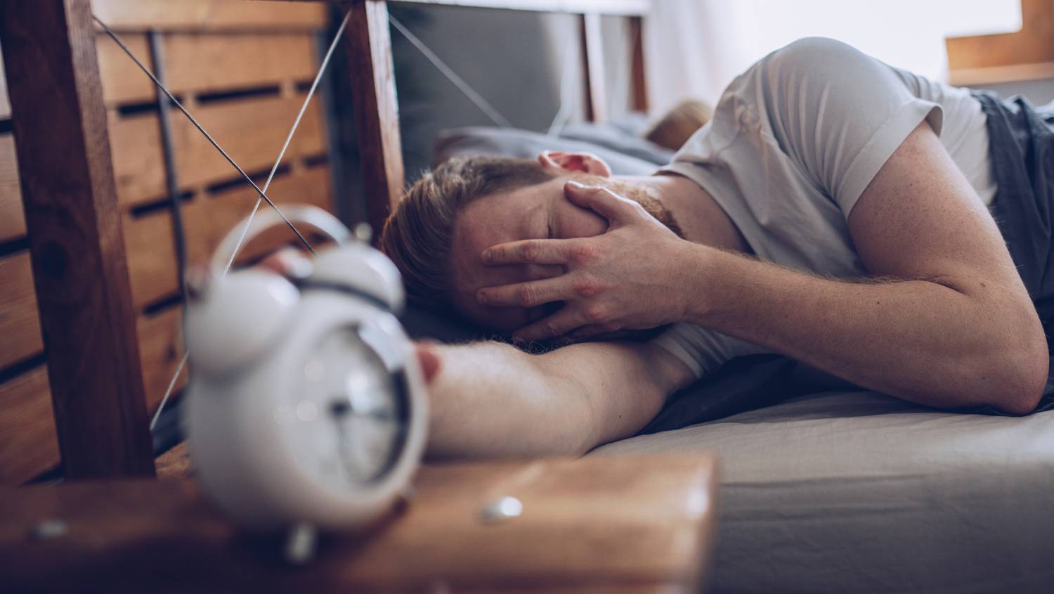 Így hat szervezetünkre, ha 6 óránál kevesebbet alszunk