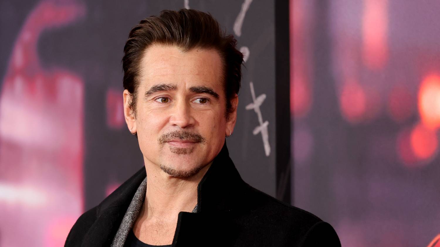 Colin Farrell felismerhetetlen újra Pingvinként és egyéb lesifotók