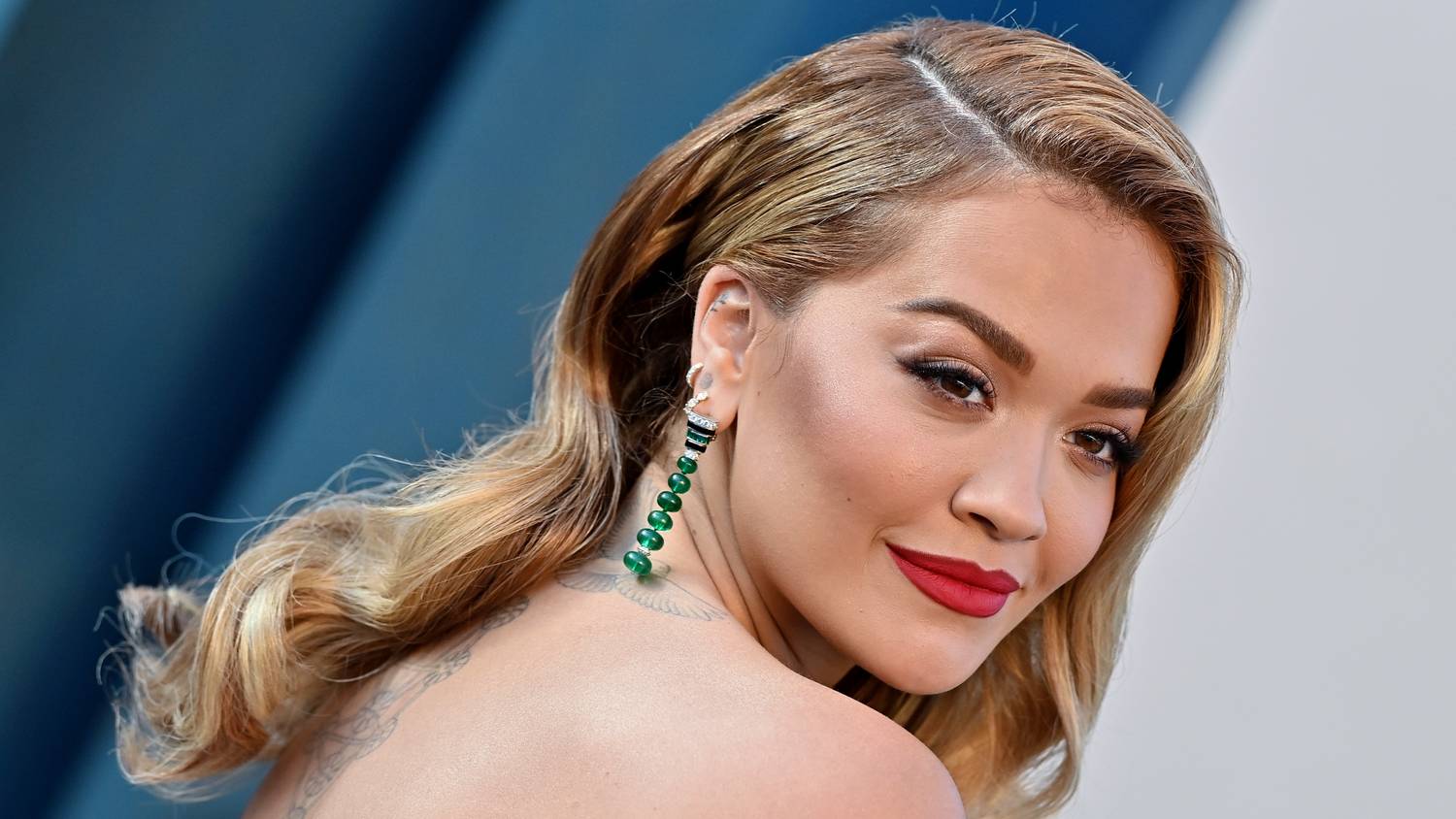 Oscar-lázban ég a világ: Rita Ora aligruhája vitte a prímet a gála előpartiján