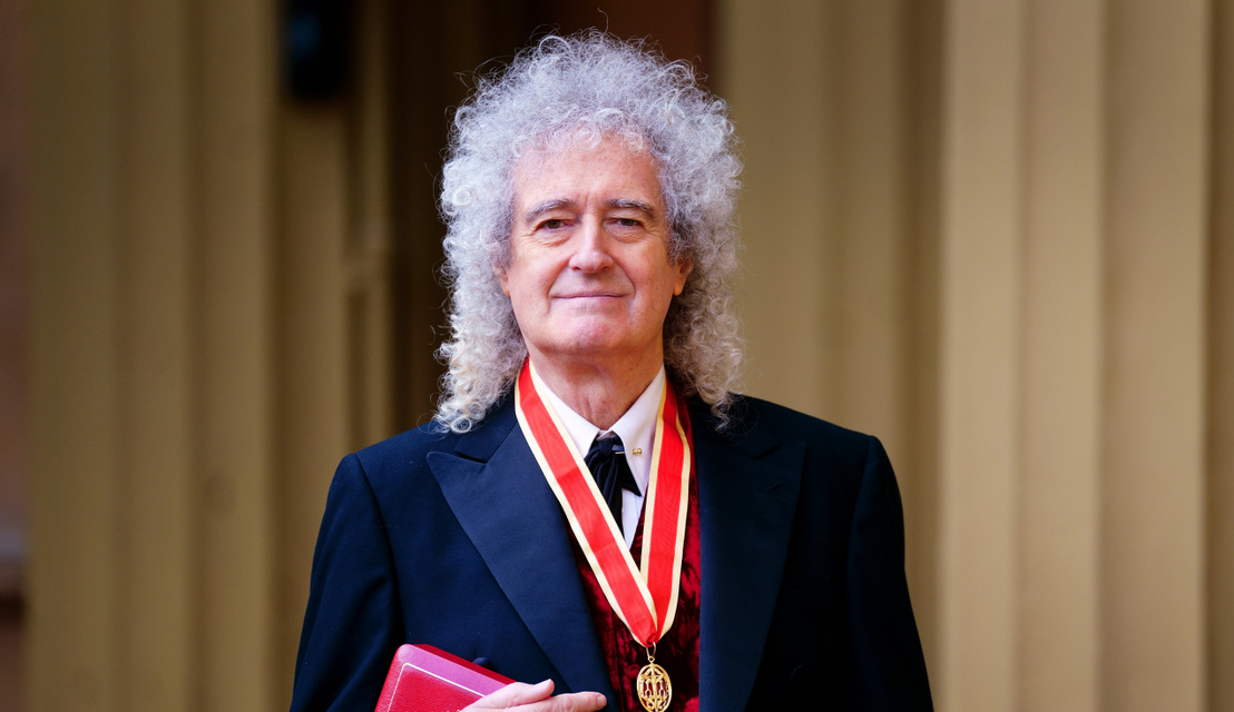 Lovaggá ütötték Brian Mayt, a Queen gitárosát