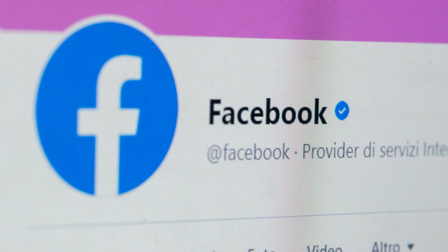 Újabb leépítések jönnek a Facebook anyavállalatánál