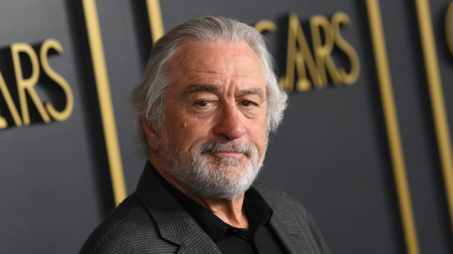 Ő Robert De Niro ritkán látott 25 éves fia és egyéb lesifotók