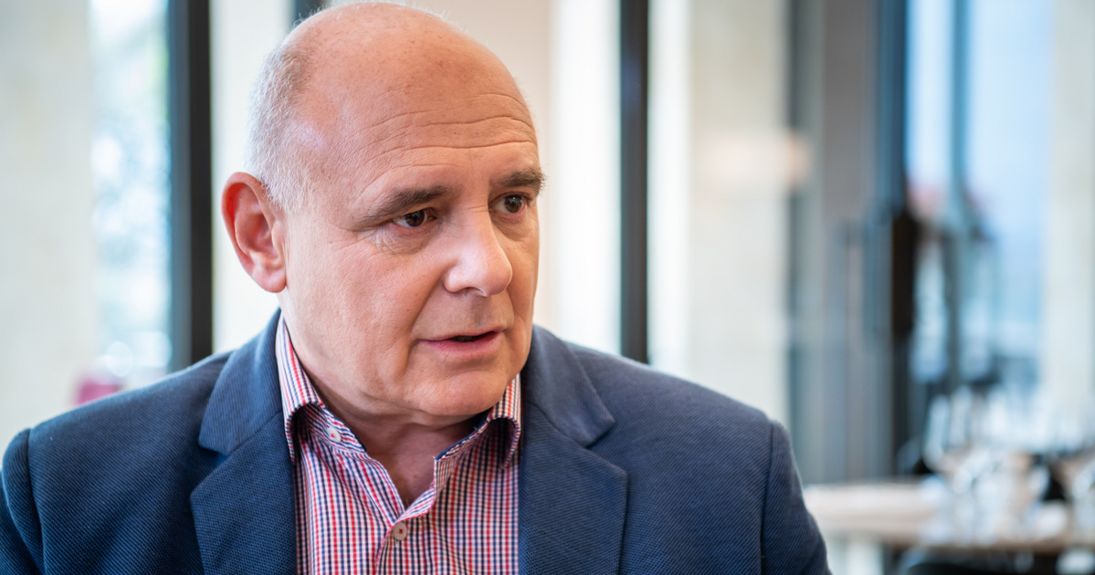 Index – Belföld – Rónai Egon helyesbített, rossz adatot említett Orbán Viktornak