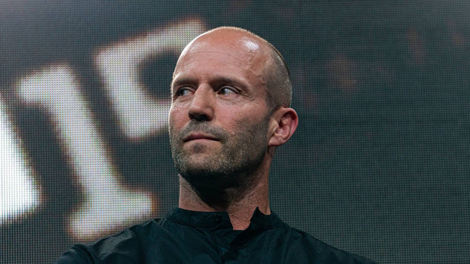 Jason Statham 13 éve boldog felesége oldalán és egyéb Insta-hírek