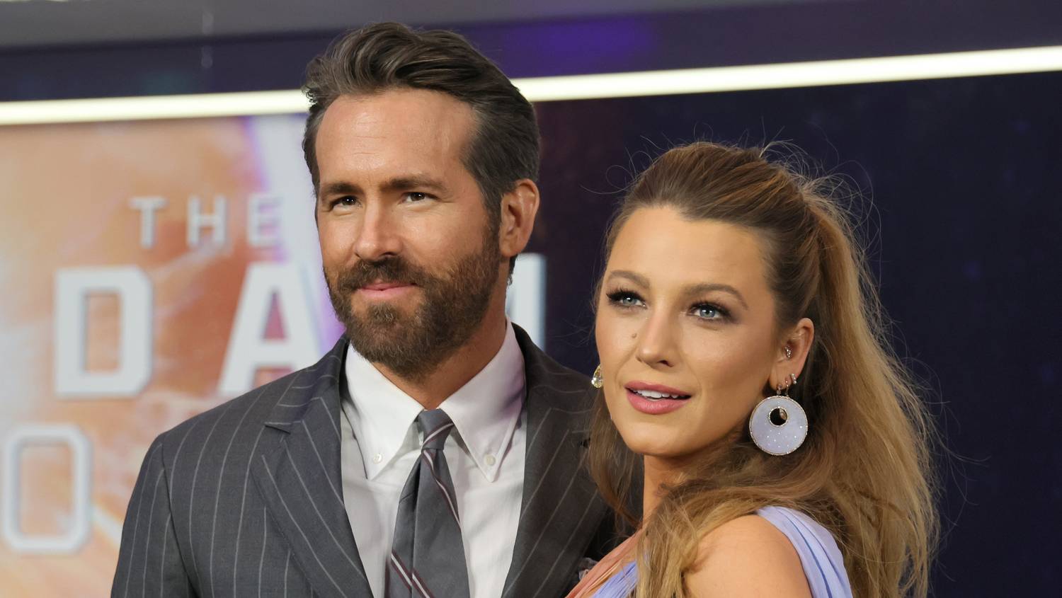 Ryan Reynolds és családja csak testőrrel lép ki az utcára és egyéb lesifotók