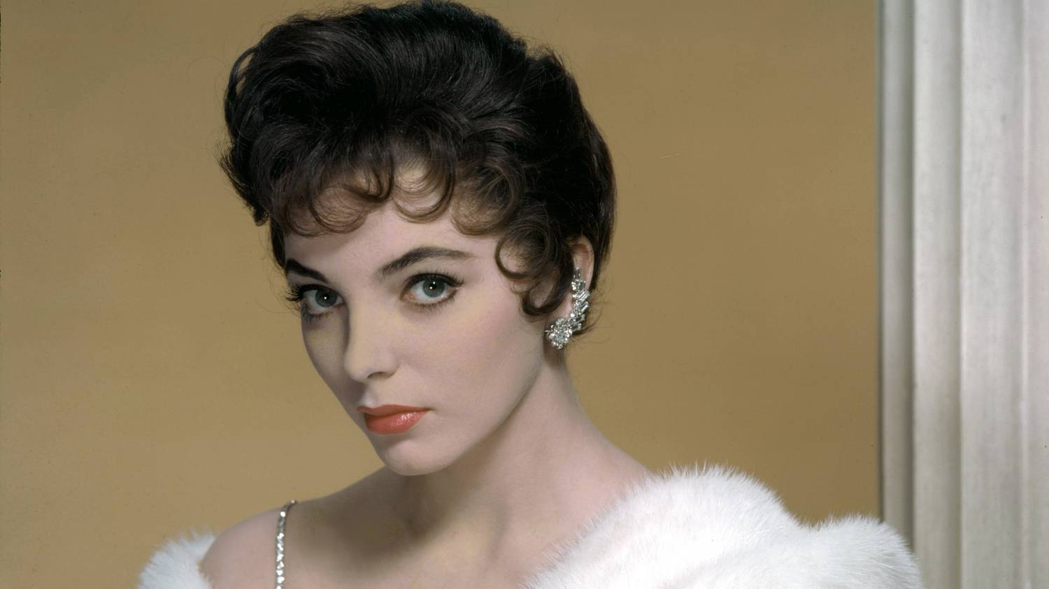 Így néz ki napjainkban a ma 90 éves Joan Collins