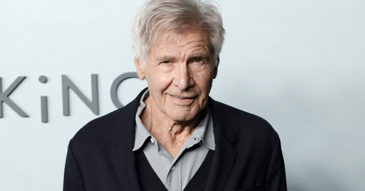 Harrison Ford 22 éves fia lediplomázott: Liam oldalán büszkén feszített a színész