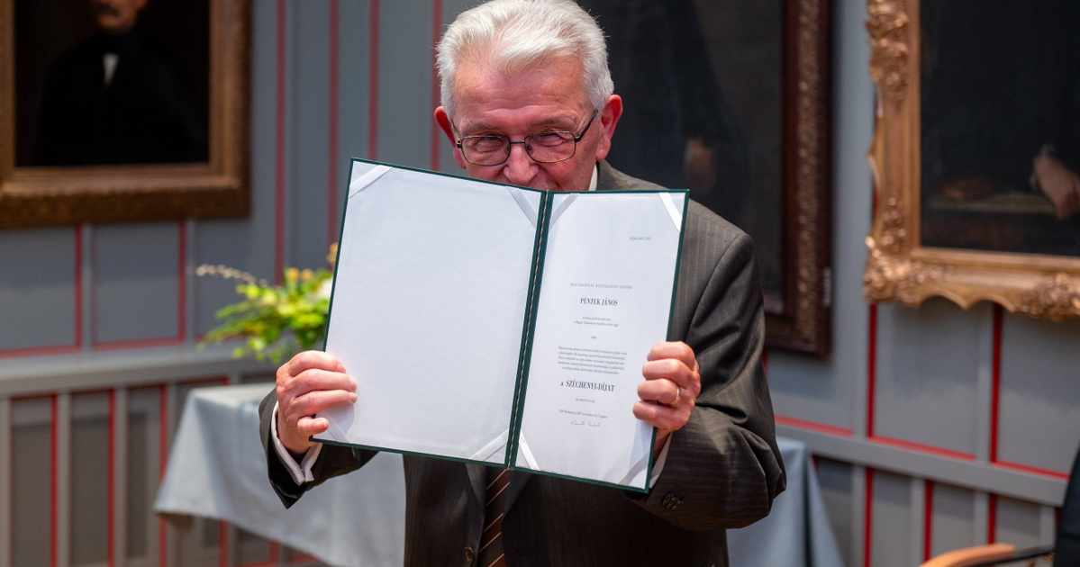 Index – Tech-Science – In Cluj, the Széchenyi Prize is awarded to the linguist János Péntek