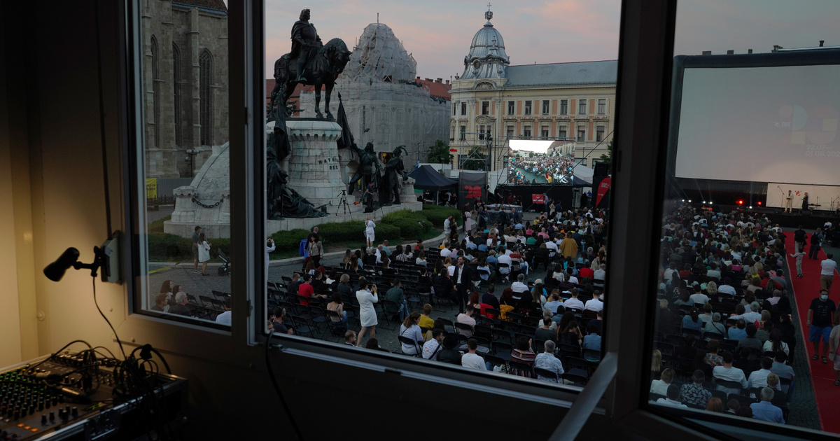 Inicio – Cultura – En 22 años nada como esto ha sucedido en Transilvania como este sábado por la noche