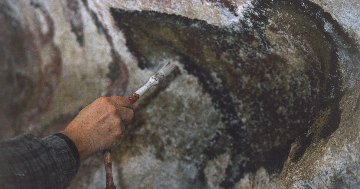 Catalog – science – Cave drawings made by Neanderthals have been found in France