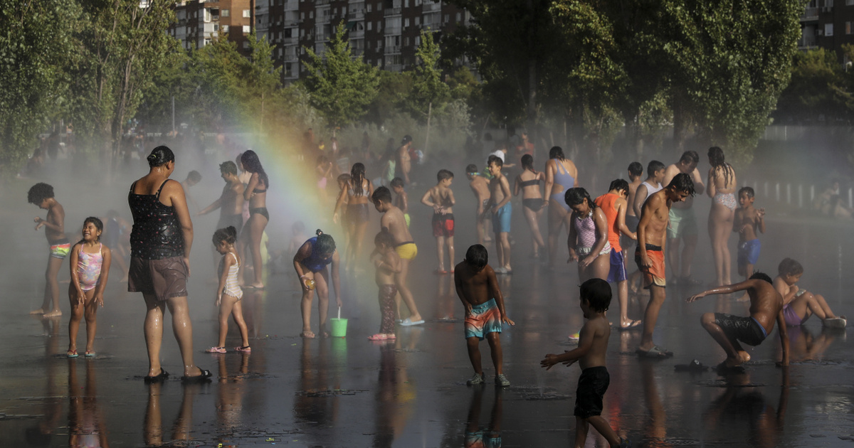 Índice – Extranjero – Los griegos esperan romper el récord de calor de 50 años