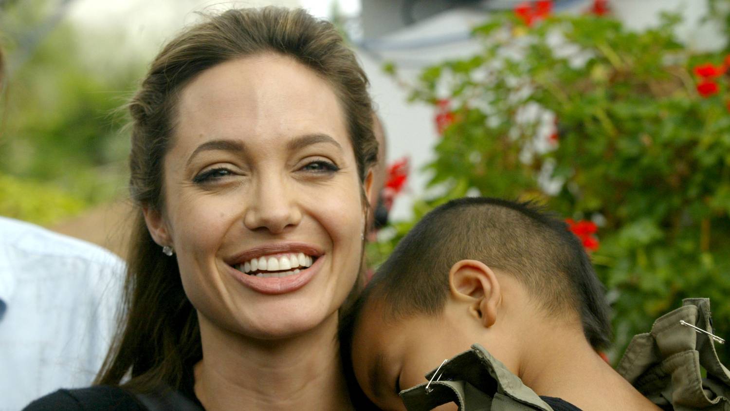 Angelina Jolie és Maddox: az örökbefogadás, ami mindkettőjük életét megmentette