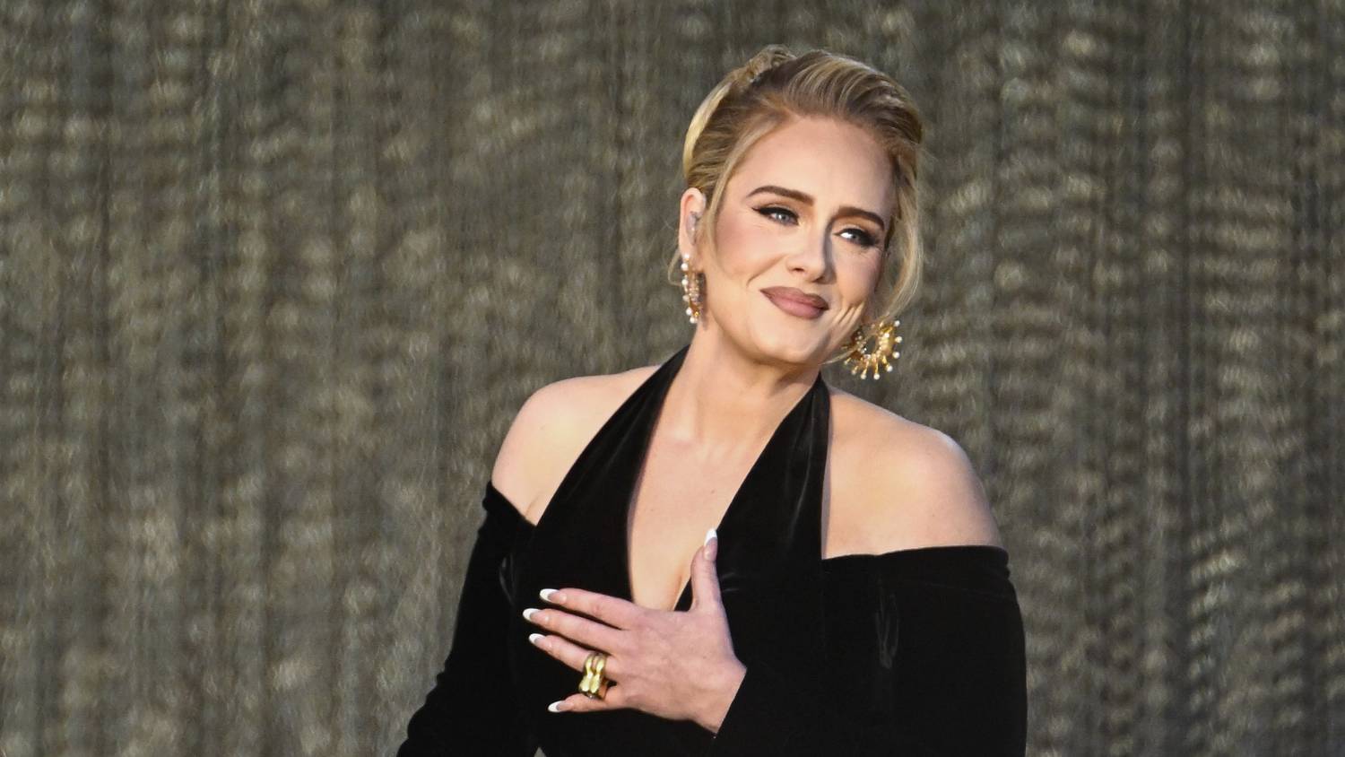 Adele leállította Las Vegas-i koncertjét, hogy leszidja a biztonságiakat