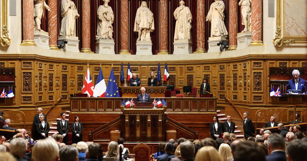 Index – Abroad – Celebrated Status III.  Carolettes are members of the French Senate