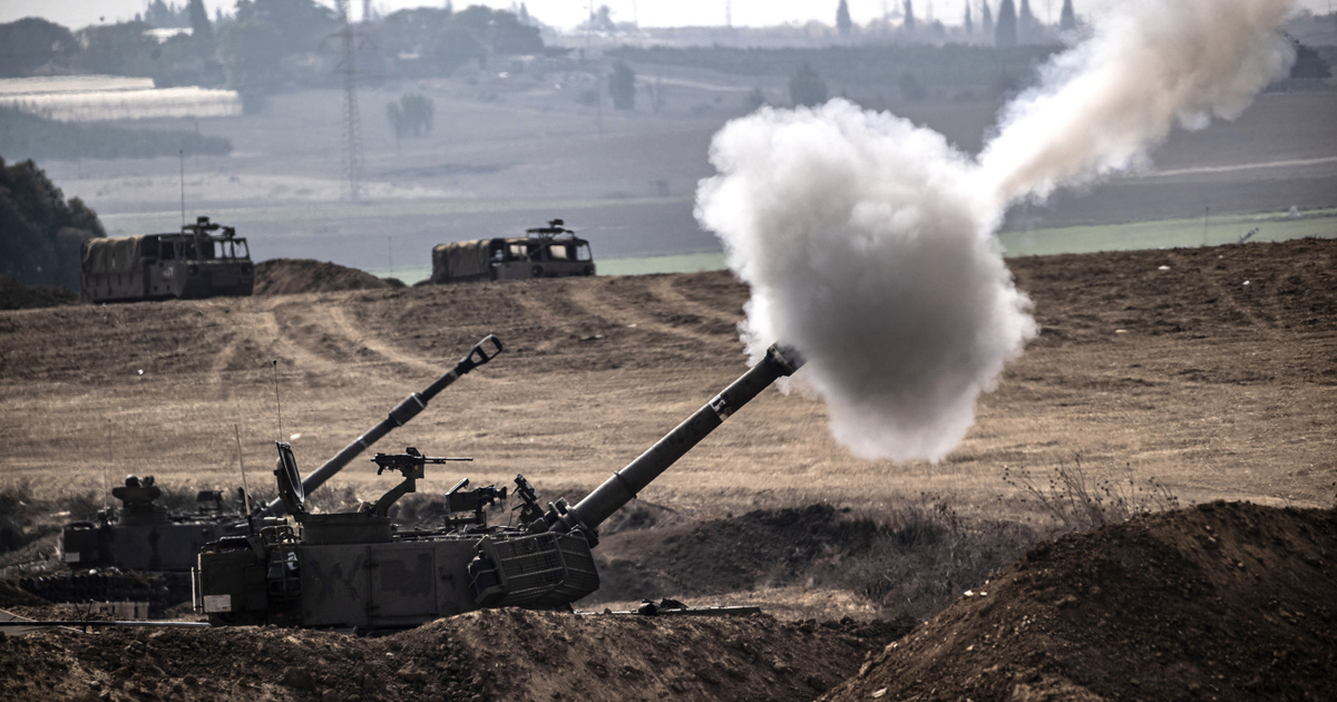 Egyiptom tankokat küldött Gáza határára