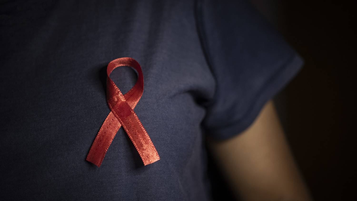 Feltalálták a HIV ellenszerét? Már embereken tesztelik a lehetséges gyógymódot