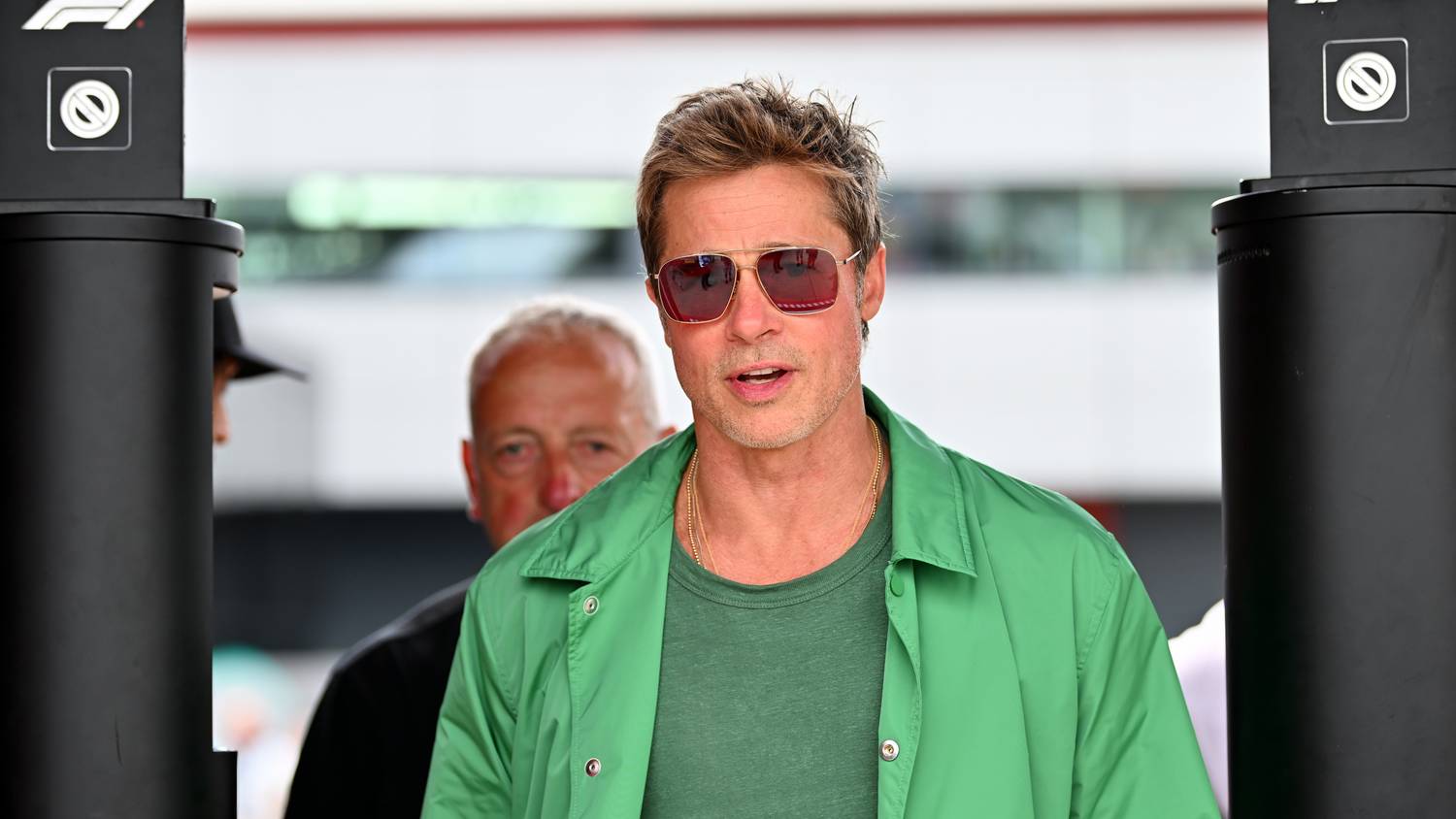 Brad Pitt újra szerelmes: 26 évvel fiatalabb ékszertervező a párja