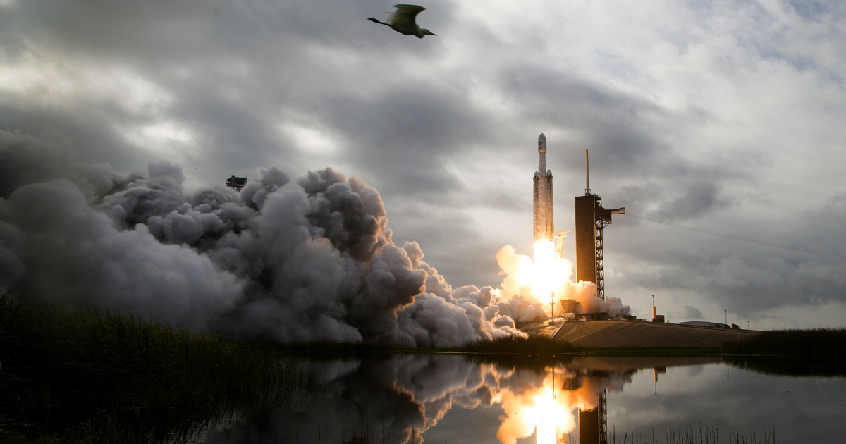 Index – Science Technology – This is the great opportunity to launch our name into space!