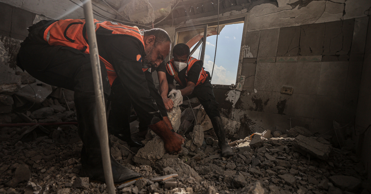 Megindult az izraeli támadás Gáza legnagyobb kórháza ellen