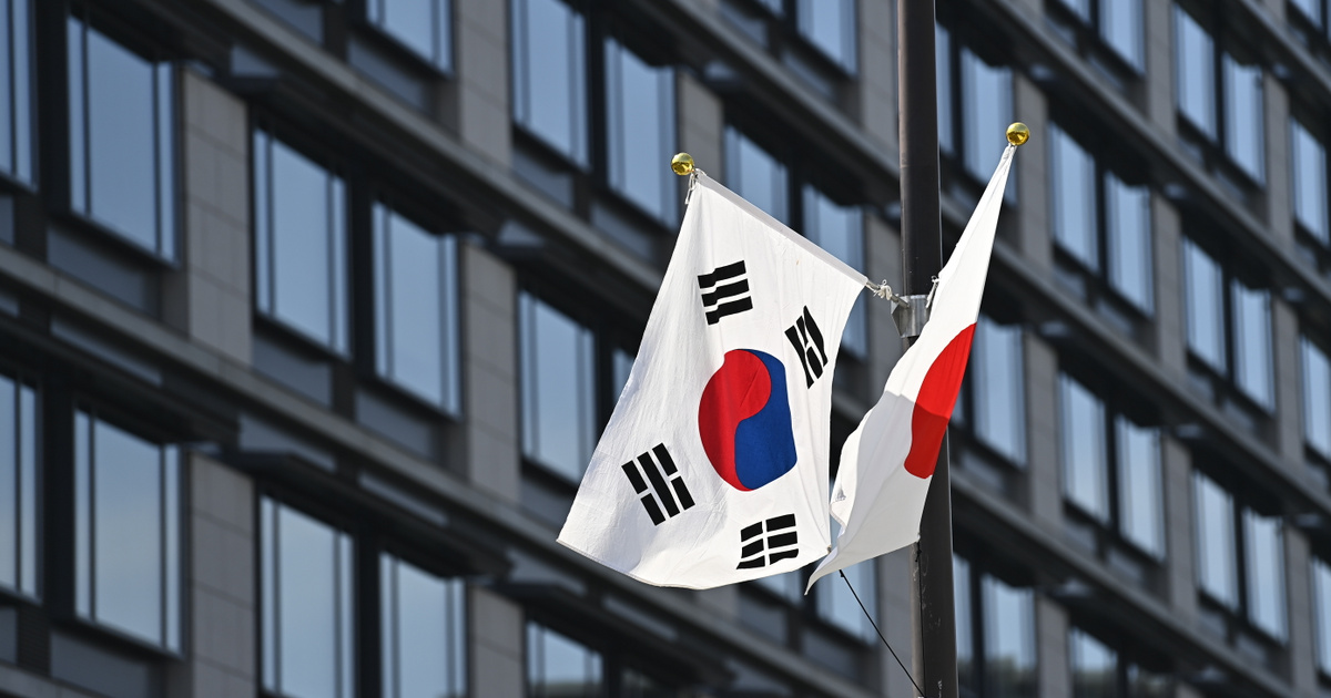 Ülősztrájkba kezdtek a dél-koreai parlamenteben