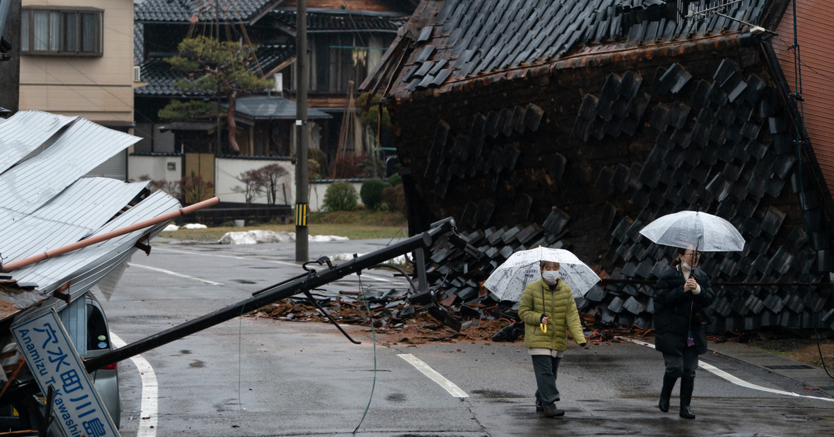 A japánban pusztított földrengés újabb halálos áldozataira bukkantak