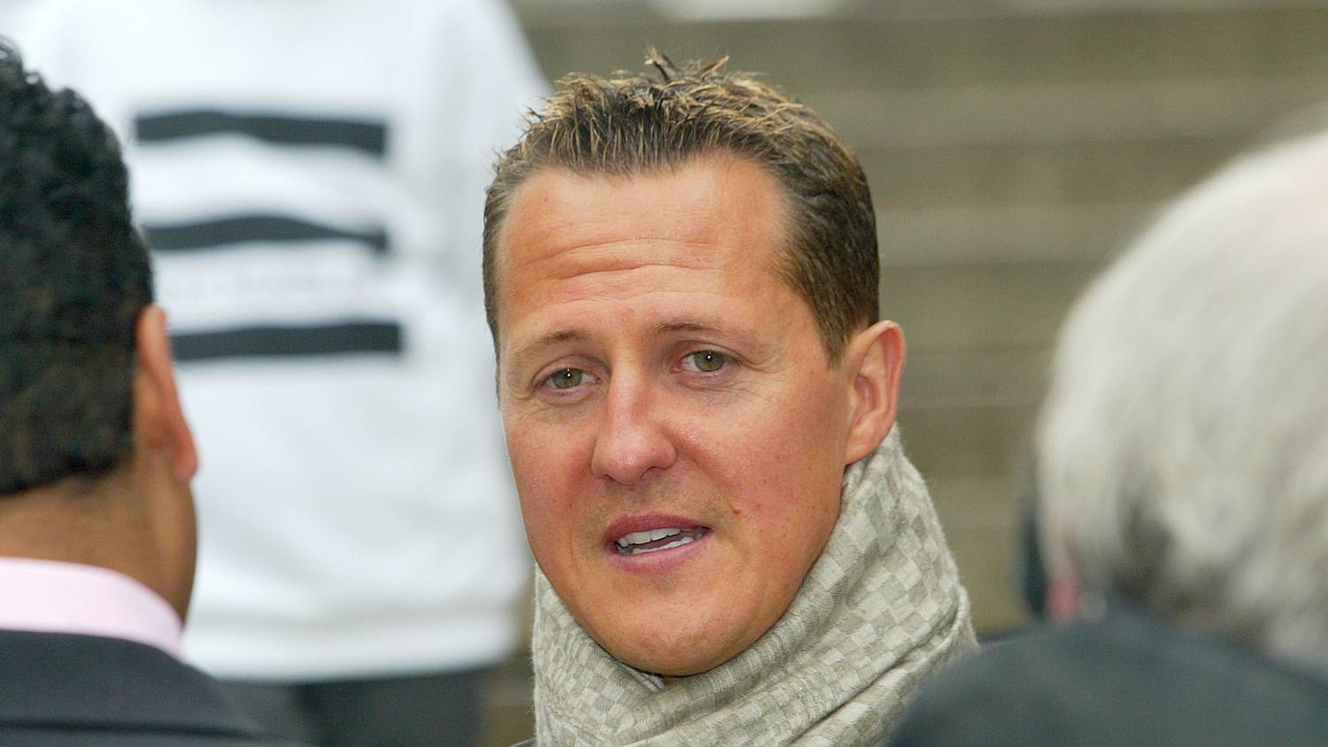 Szenzációs hír Michael Schumacher állapotáról