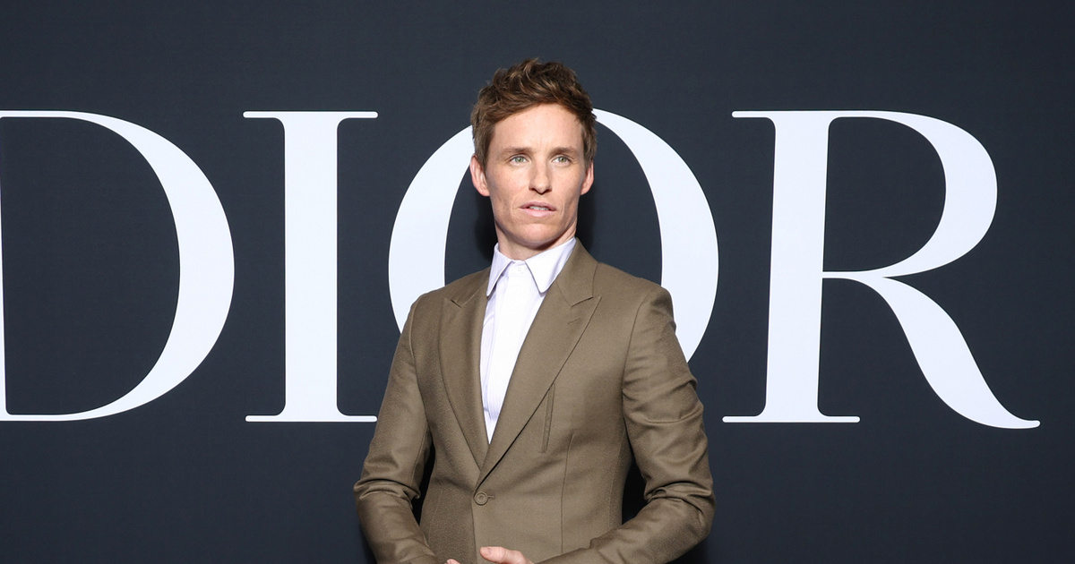 Magyarországon van Eddie Redmayne, a Legendás állatok és megfigyelésük sztárja