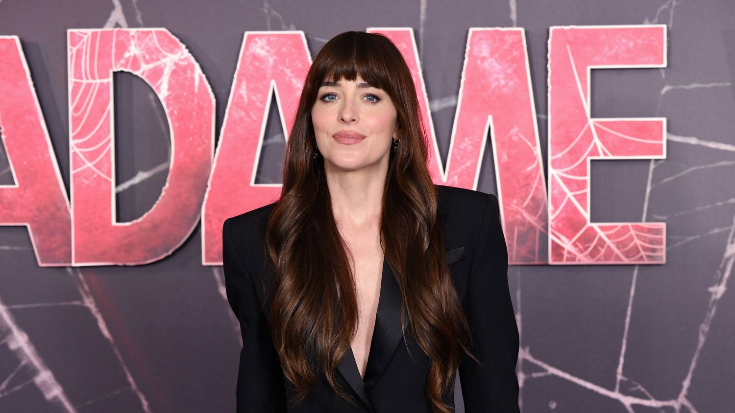 Dakota Johnson kiborult a sztárcsemetéket érő támadások miatt