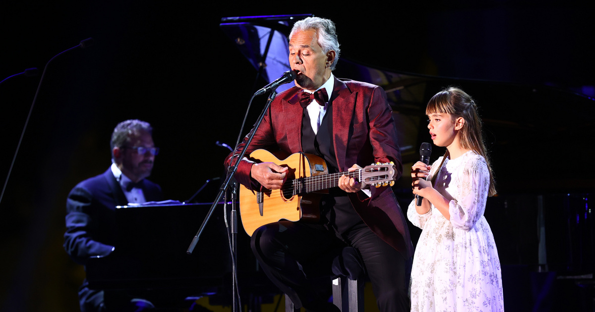 Andrea Bocelli 11 éves lányán a világ szeme