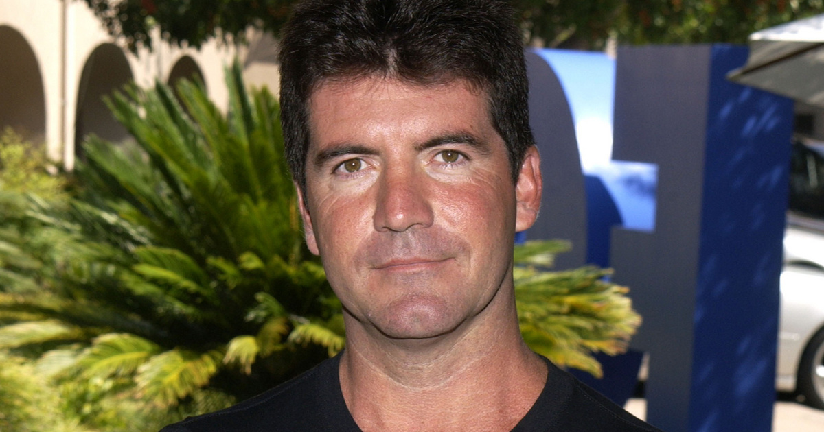 X-Factor judge unrecognizable after plastic surgery: Simon Cowell in recent photos – World Star