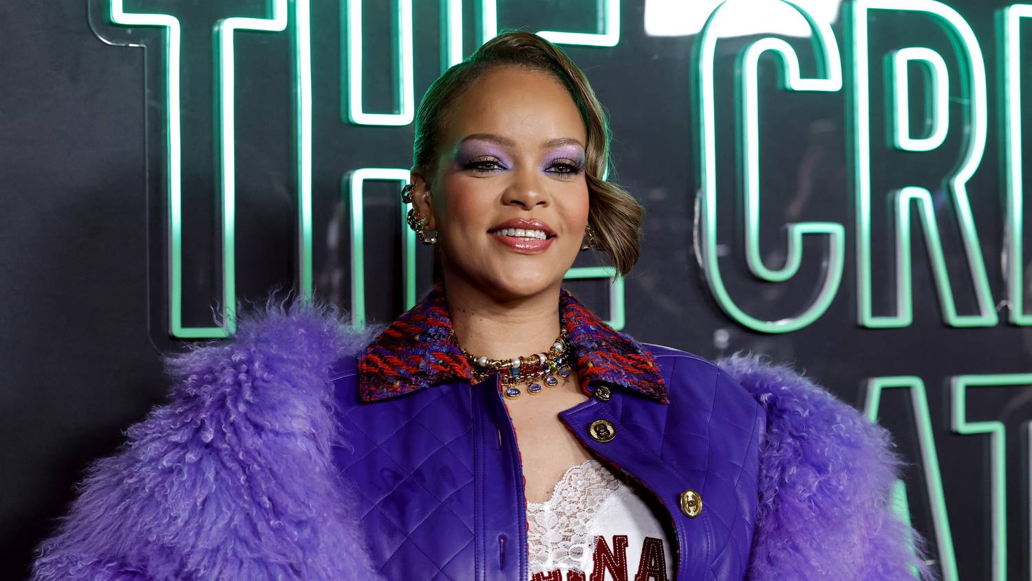 Rihanna privát koncertet adott egy indiai milliárdosnak, aki közel 2 milliárdot fizetett az énekesnőnek a fellépésért