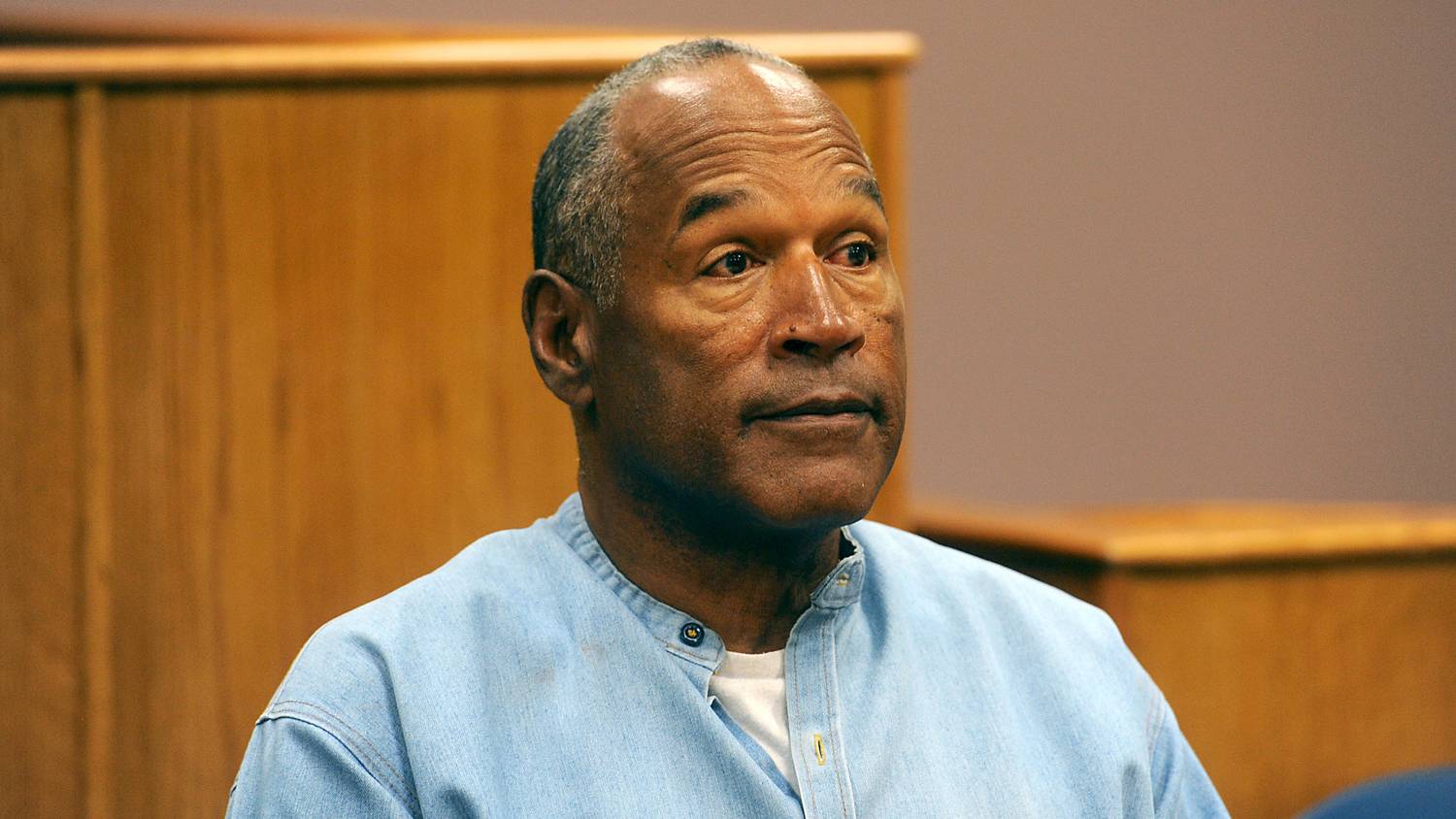 Elhunyt O.J. Simpson, az amerikai futball legendája