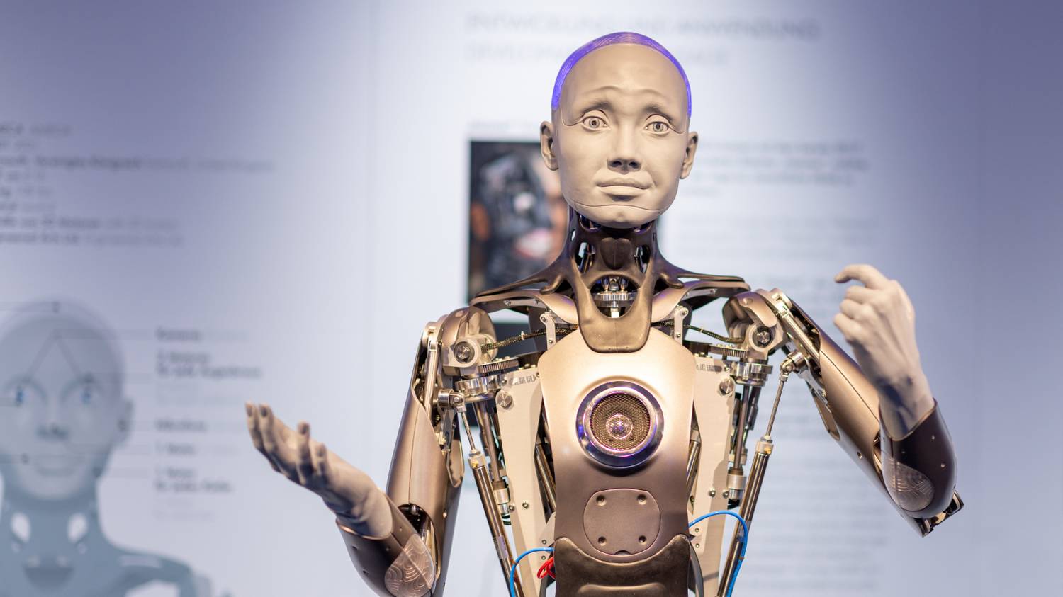 A legfejlettebb robotot faggatták Istenről, válasza mindenkinek meglepetést okozott