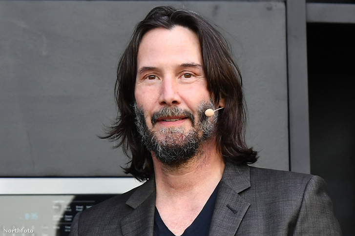 Index - Mindeközben - Véget ért egy korszak, Keanu Reeves megszabadult hosszú tincseitől
