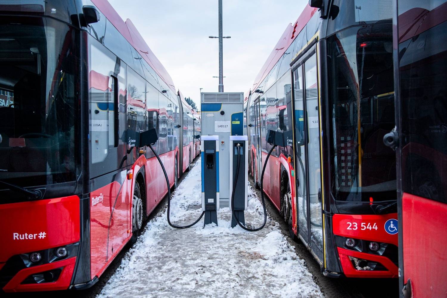 Az elektromos buszok miatt került csőd szélére egy norvég buszüzemeltető