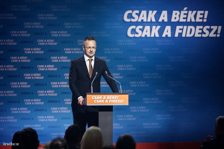 Szijjártó Péter: A béke színe a narancs, a béke neve a Fidesz