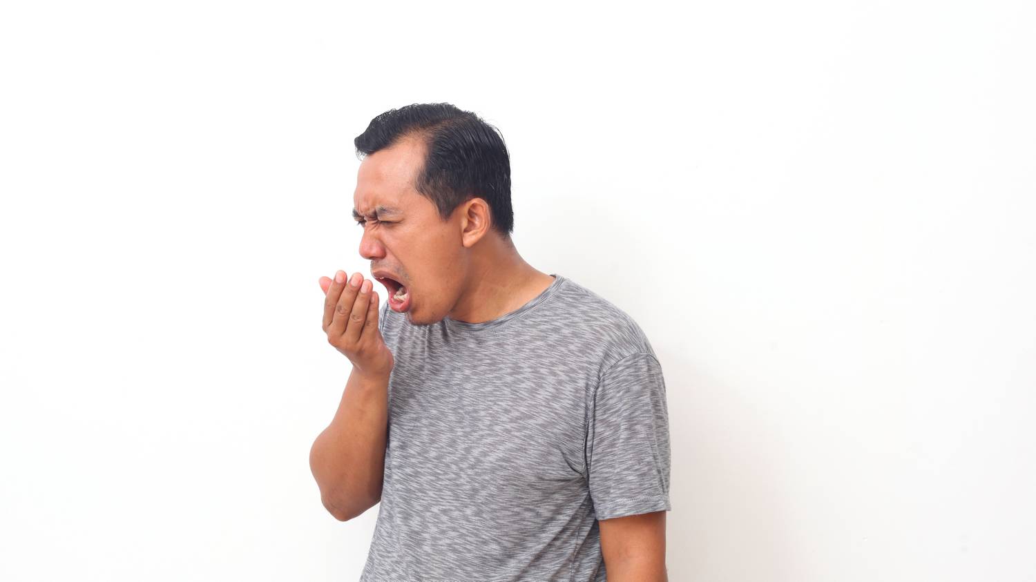 Ezeket a súlyos betegségeket jelezheti előre a szájszag