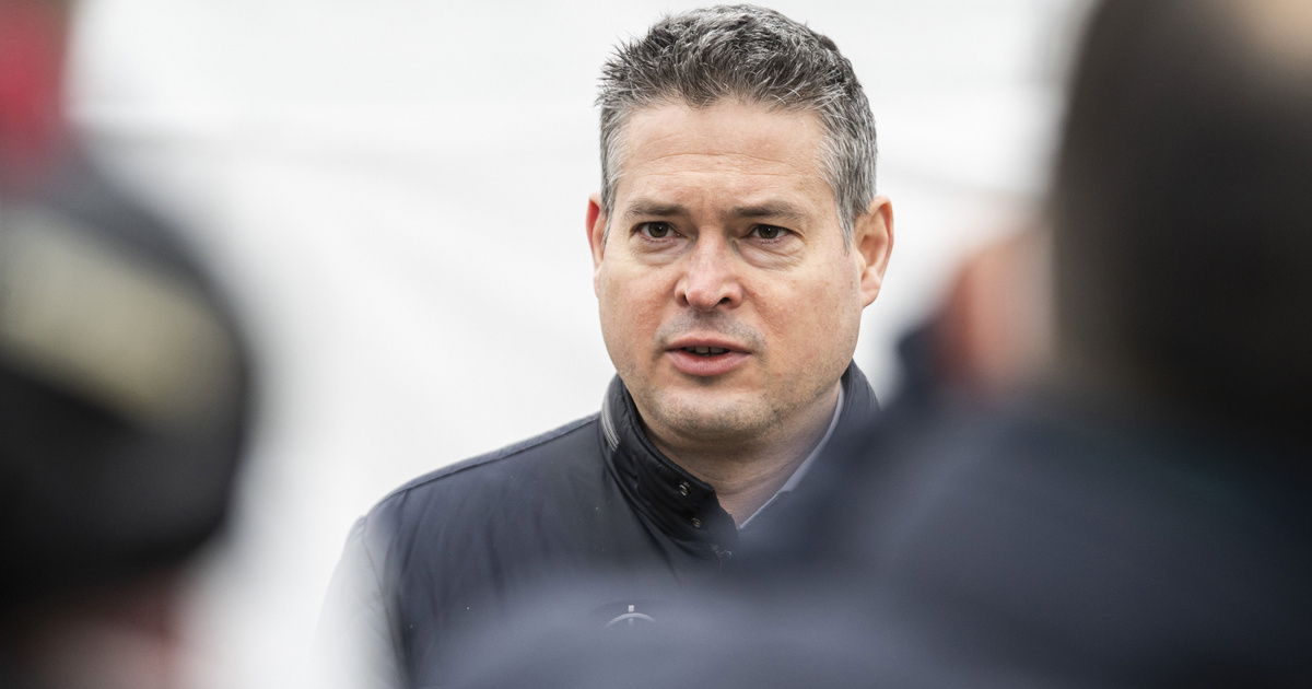 Még mindig nincs helyettese Karácsony Gergelynek, Sára Botond a bírósághoz fordul