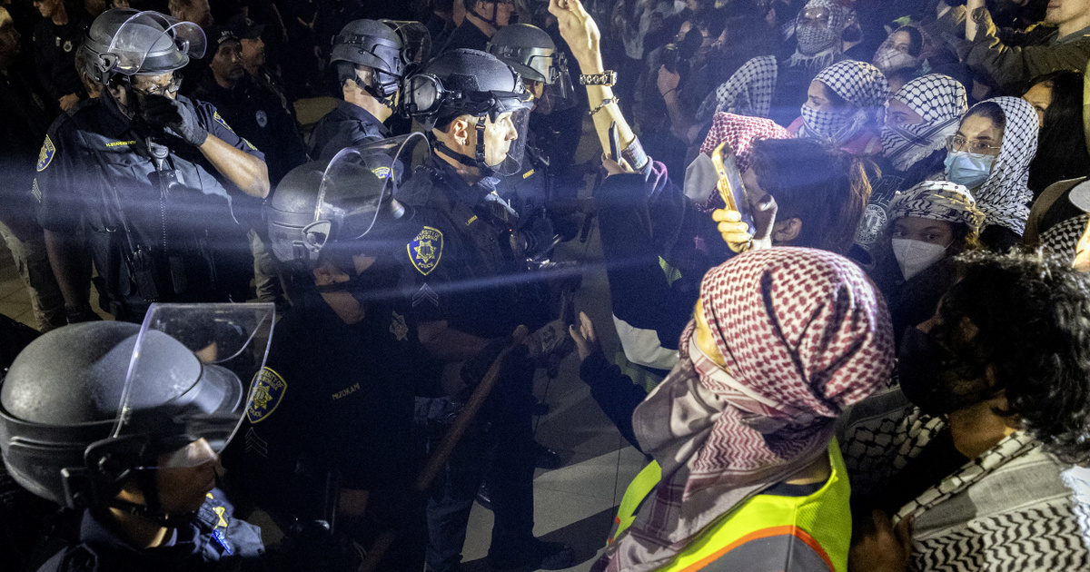 Palesztinpárti tüntetőket vettek őrizetbe a Kaliforniai Egyetemen