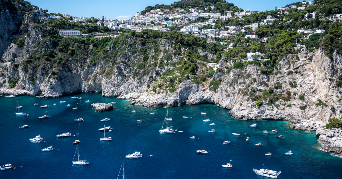 Index – Overseas – The mayor of Capri ordered a halt to tourism coming to the island on account of an absence of water