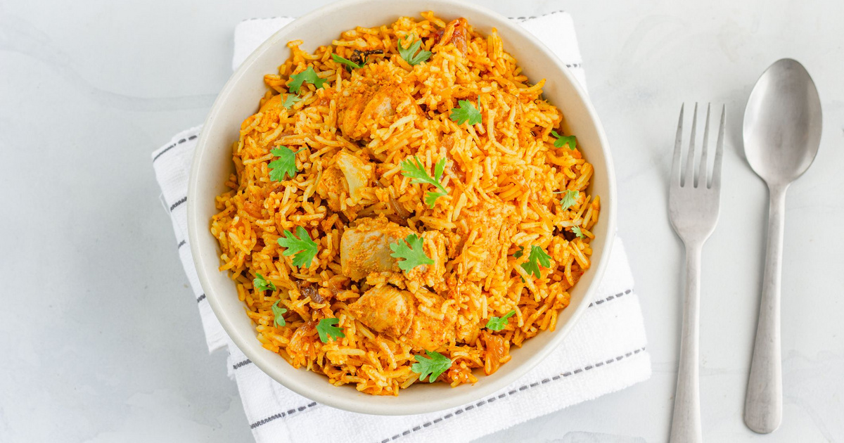 Könnyű csirkés rizses hús indiai recept alapján: sokféle izgalmas hozzávaló kerül bele