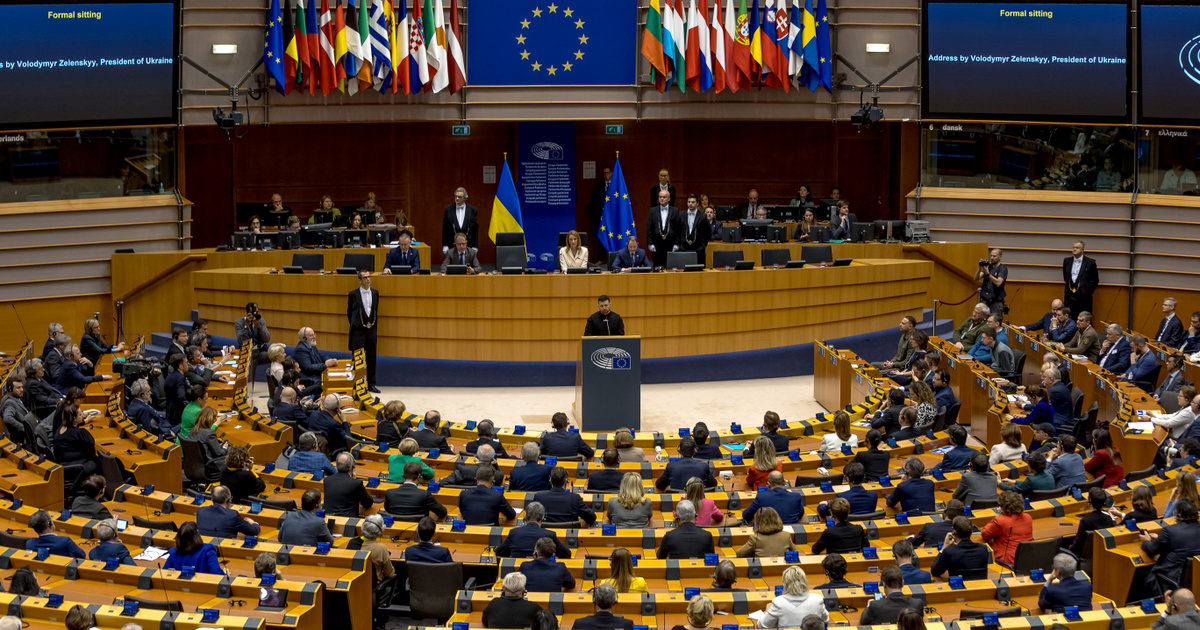Itt az újabb lépés Brüsszeltől, magyar minisztereket szankcionálnának