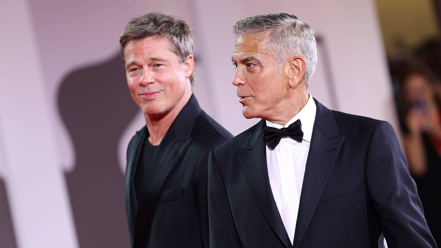 Óriási tapsviharral fogadták Brad Pitt és George Clooney új filmjét Velencében