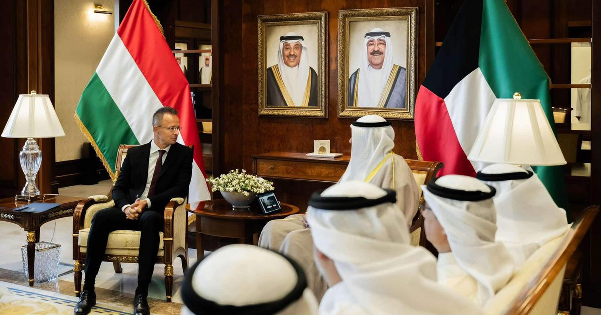 Péter Szijjártó Highlights Major Deals in His Visit to Kuwait