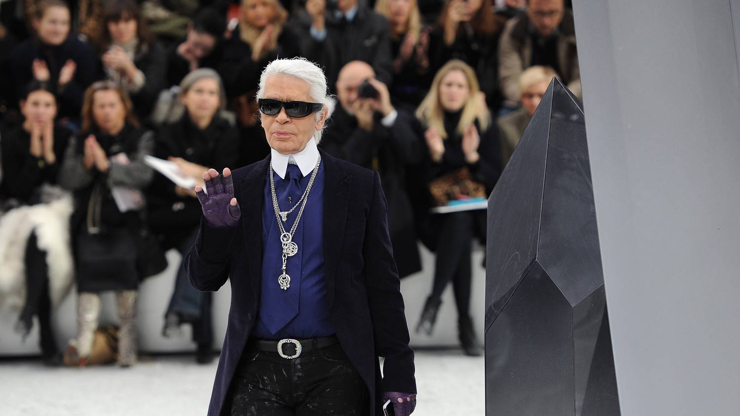 Karl Lagerfeld ma lenne 91 éves – íme a tervezőzseni legemlékezetesebb aranyköpései